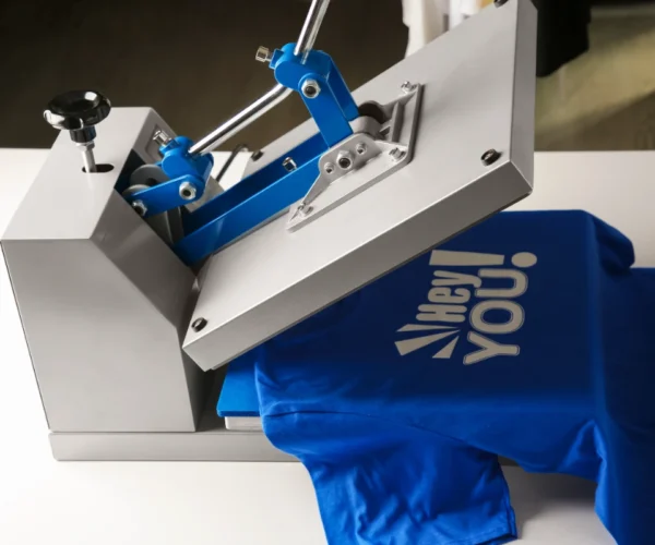 เสื้อยืดพิมพ์ลายไม่มีขั้นต่ำ – เหมาะกับผู้เริ่มต้นทำแบรนด์